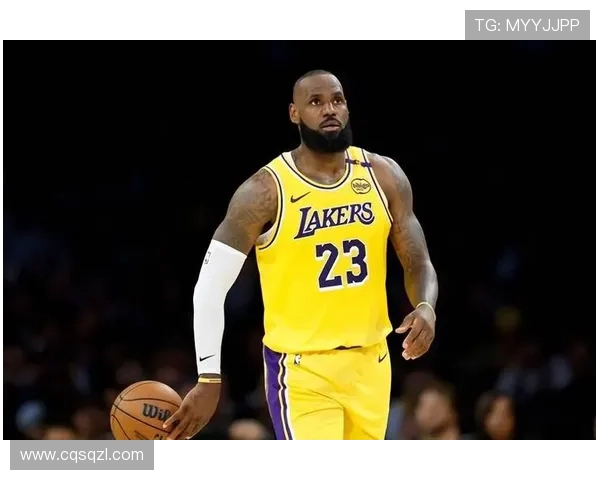 詹姆斯加盟湖人：球队实力大增，球迷狂欢欲破表